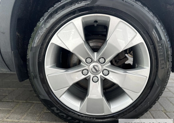 Volvo XC 40 cena 134900 przebieg: 66884, rok produkcji 2019 z Poznań małe 562